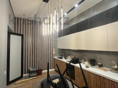 4-комнатная квартира · 150 м² · 7/8 этаж, Умай Ана 15 за 1 млн ₸ в Астане, Нура р-н