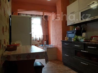 2-комнатная квартира · 43 м² · 1/2 этаж, Кожаберген жырау за ~ 7.5 млн 〒 в Петропавловске