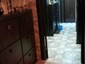 5-комнатная квартира · 86 м² · 2/5 этаж, Восток 2 16 — 17 школа. 10 поликлиника магазин Ануар за 30.5 млн ₸ в Караганде — фото 4