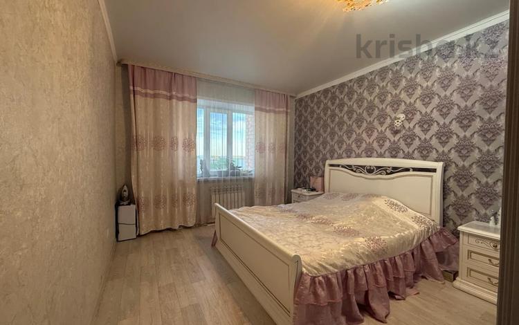 4-бөлмелі пәтер · 103 м² · 4/9 қабат, мкр Юго-Восток, Муканова, бағасы: 51 млн ₸ в Караганде, Казыбек би р-н — фото 2