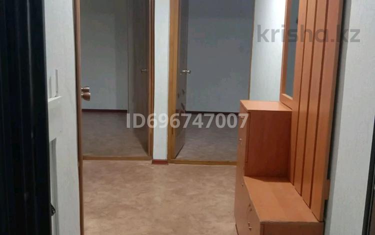 2-комнатная квартира · 45 м² · 2/5 этаж, 8 март 24 — Жд вокзал локомотив за 150 000 ₸ в Актобе, мкр Москва — фото 2