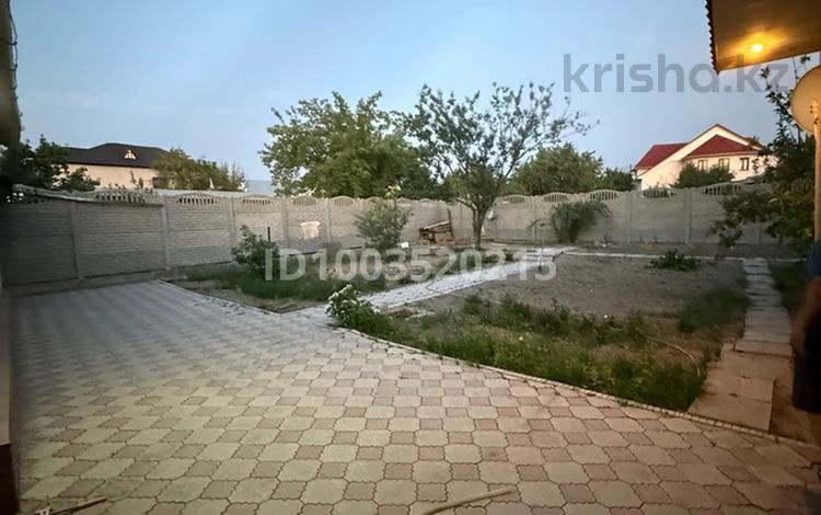 Отдельный дом · 4 комнаты · 130 м² · 6.5 сот., мкр Акбулым, Аскарова — Желтоксан за 33 млн 〒 в Таразе — фото 2