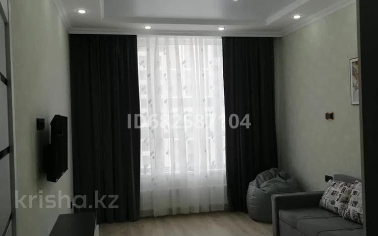 1-комнатная квартира · 45 м² · 7/14 этаж, Асфендиярова 10 за 250 000 ₸ в Астане, Есильский р-н — фото 2