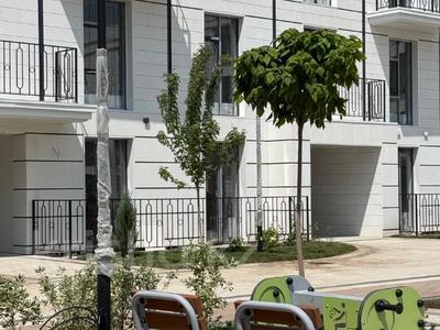 2-бөлмелі пәтер · 82.6 м² · 1/4 қабат, Мкр. Таусамалы 49/1 — ул. Арман 5, бағасы: ~ 71.2 млн ₸ в Алматы, Наурызбайский р-н