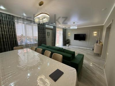 Отдельный дом · 3 комнаты · 140 м² · 3 сот., Ихсанова 51/3 за 53 млн ₸ в Уральске