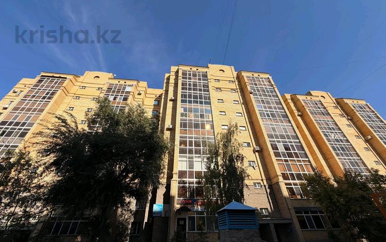 2-комнатная квартира · 82.5 м² · 7/9 этаж, Уалиханова 9/2 за 250 000 ₸ в Астане — фото 2