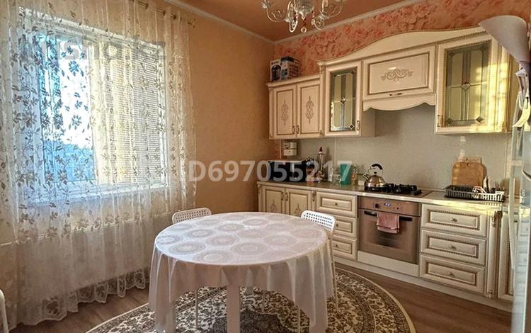3-комнатная квартира · 107 м² · 9 этаж, Мкр 39в за 40 млн ₸ в Атырау, мкр Авангард-3 — фото 2