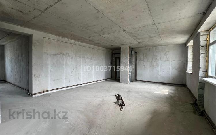 2-комнатная квартира · 71 м² · 5/9 этаж, Есенберлина 48 за 29 млн ₸ в Усть-Каменогорске, Ульбинский — фото 2
