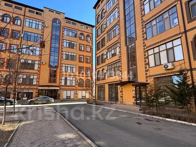 3-бөлмелі пәтер · 106.1 м² · 1/6 қабат, мкр Нурсая, Акжарма, бағасы: 41 млн ₸ в Атырау