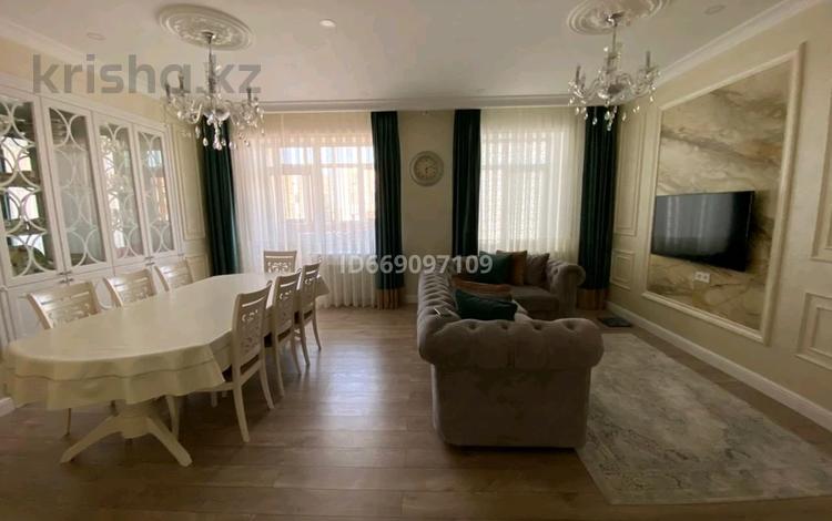 4-бөлмелі пәтер · 151 м² · 8/9 қабат, мкр Юго-Восток, Гульдер 1, бағасы: 90 млн ₸ в Караганде, Казыбек би р-н — фото 2