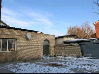 Отдельный дом · 6 комнат · 220 м² · 8 сот., Рыскулова — Кудабаева за 27 млн ₸ в 