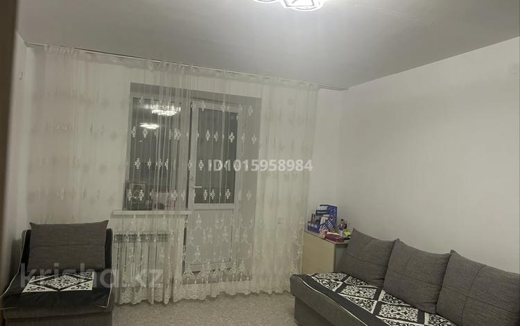1-комнатная квартира · 37 м², Ладожская 6 за 160 000 ₸ в Павлодаре — фото 2