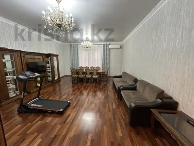 4-бөлмелі пәтер · 173.7 м² · 2/9 қабат, Мухамедханова, бағасы: 120 млн ₸ в Семее