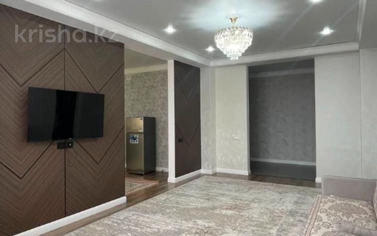 2-комнатная квартира · 89.8 м² · 9/10 этаж, 17-й мкр 24\1 за 31 млн ₸ в Актау — фото 3