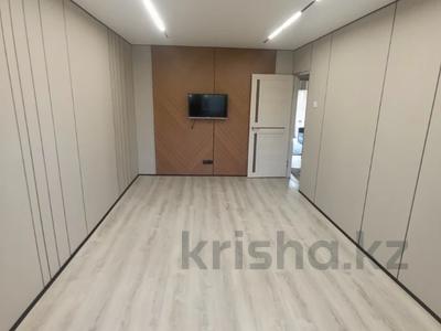 3-комнатная квартира · 62 м² · 4/4 этаж, Жубанова за 34 млн ₸ в Алматы, Ауэзовский р-н
