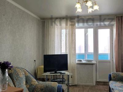 Пәтерлер в Абай обл.: 2-бөлмелі пәтер · 56 м² · 13/16 қабат, Дулатова, бағасы: 21.5 млн 〒 2-бөлмелі пәтер · 56 м² · 13/16 қабат, Дулатова, бағасы: 21.5 млн 〒 в Семее