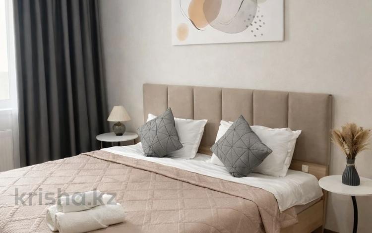 3-комнатная квартира · 65 м² · 15/19 этаж, мкр Алмагуль, Гагарина 310 за 40 000 〒 в Алматы, Бостандыкский р-н — фото 2