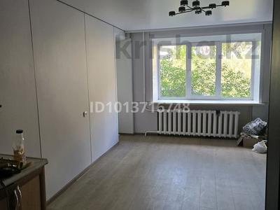 2-бөлмелі пәтер · 52 м² · 1/5 қабат, геологическая 8/1 — район промбаза, бағасы: 18 млн ₸ в Усть-Каменогорске