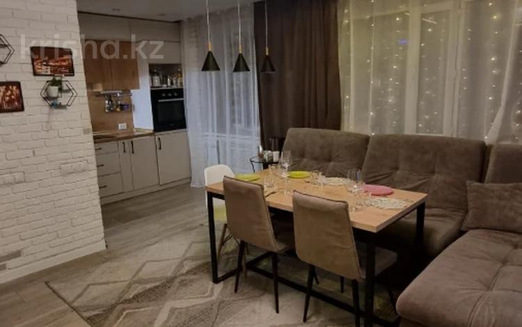4-комнатная квартира · 81.2 м² · 9/9 этаж, Шакарима за 36 млн ₸ в Семее — фото 2