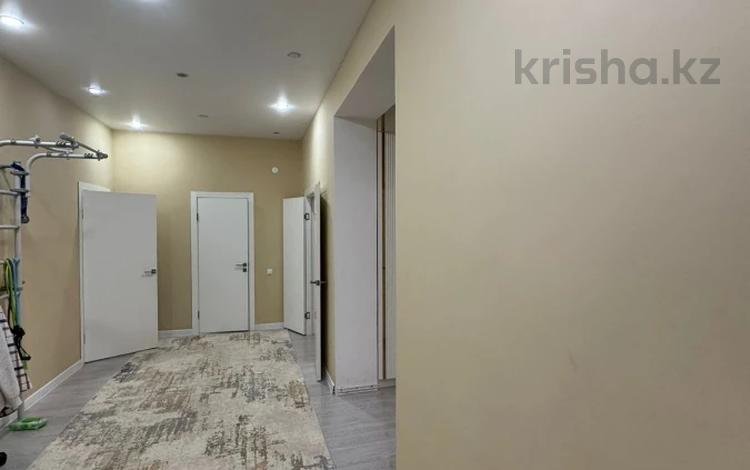 2-бөлмелі пәтер · 84 м² · 1/5 қабат, мкр. Алтын орда, бағасы: 30.5 млн ₸ в Актобе — фото 2