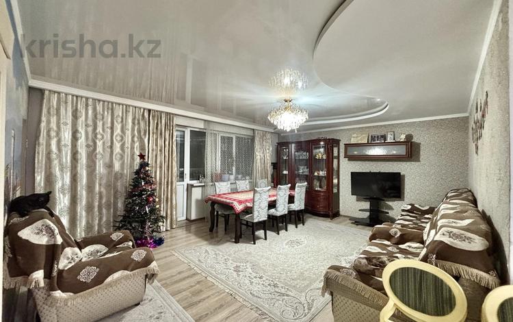 4-комнатная квартира · 115.2 м² · 2/5 этаж, мкр Думан-2 7 за 63 млн 〒 в Алматы, Медеуский р-н — фото 12