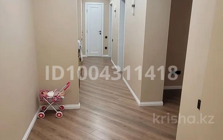 3-бөлмелі пәтер · 86 м² · 7/10 қабат, Ак.Сатпаева 350/2, бағасы: 52 млн ₸ в Павлодаре — фото 3