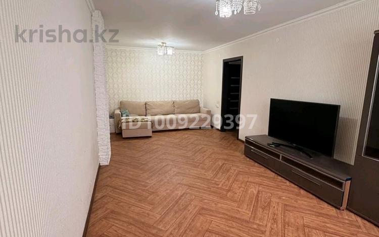 2-комнатная квартира · 75 м² · 3/9 этаж, Набережная 87 — Дом с народным банком за 19.7 млн 〒 в Актобе, мкр. Курмыш — фото 16