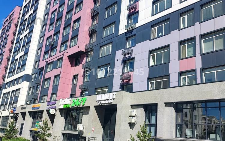 3-комнатная квартира · 111.1 м² · 12/12 этаж, ул. Бухар Жырау 32/1 за 55 млн ₸ в Астане, Есильский р-н — фото 2
