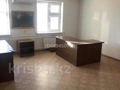 Кеңселер · 400 м², бағасы: 800 000 ₸ в Актау, 3-й мкр