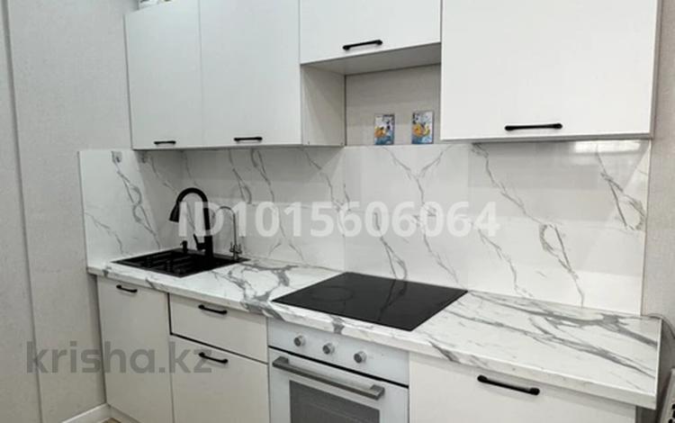 1-комнатная квартира · 32.1 м² · 9/9 этаж, А 102 за 18.5 млн ₸ в Астане, Сарайшык р-н — фото 2