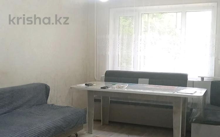 2-комнатная квартира · 44 м² · 1/5 этаж, Каратау 15 за 10.5 млн 〒 в Таразе — фото 2