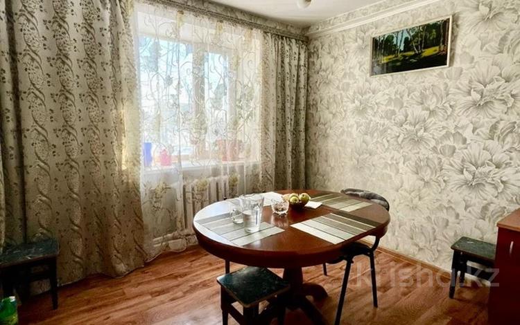 4-комнатная квартира · 68 м² · 1/3 этаж, Вокзальная 17 за 18 млн ₸ в Щучинске — фото 2