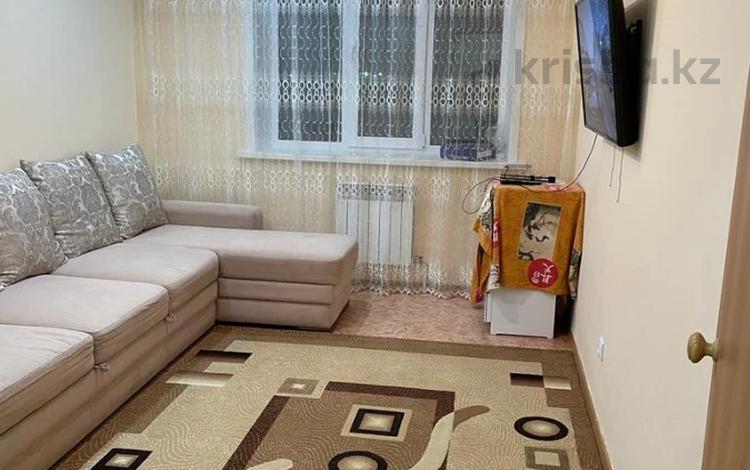 1-комнатная квартира, 36 м², 14/18 этаж, Жамбыла за 17.4 млн 〒 в Петропавловске — фото 2