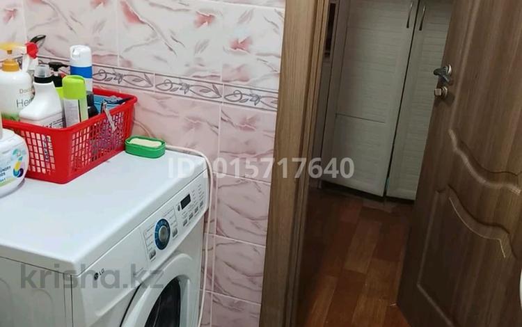 1-бөлмелі пәтер · 28 м² · 1/3 қабат, Тауелсыздык 43а — Ынжу маркет, бағасы: 70 000 ₸ в Косшы — фото 2