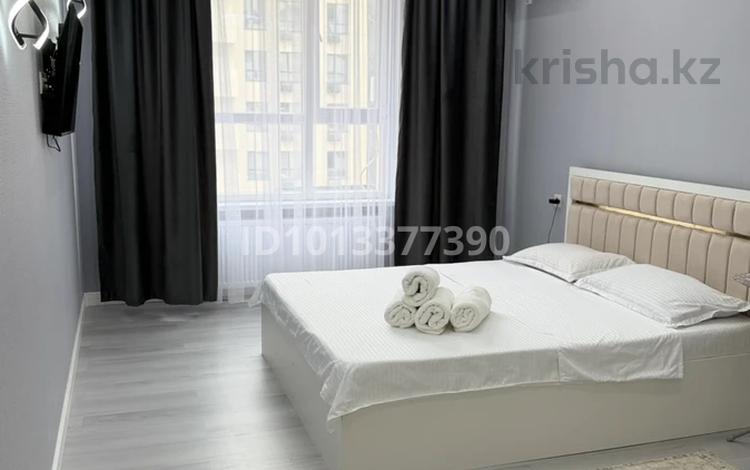1-комнатная квартира · 50 м² · 4/9 этаж, Байтерекова — Рускулова Байтерекова за 18 000 ₸ в Шымкенте — фото 18