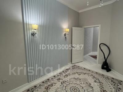 2-комнатная квартира · 65 м² · 2/7 этаж, 19-й мкр 23 за 230 000 ₸ в Актау
