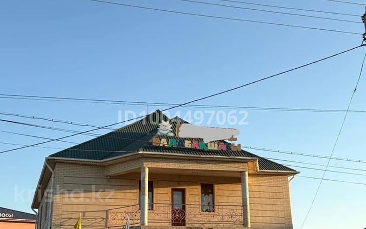 Отдельный дом · 9 комнат · 292 м² · 4.5 сот., Абдимомынова 29 за 55 млн ₸ в  — фото 2