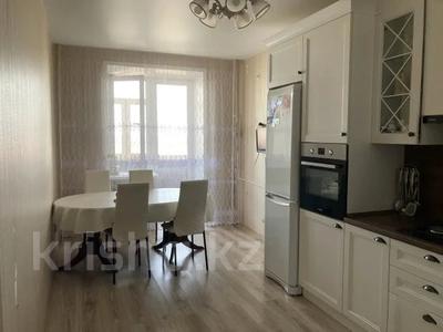Пәтерлер в Костанайской обл.: 3-бөлмелі пәтер · 92 м² · 6/7 қабат, Нурсултана Назарбаева 199, бағасы: 48 млн 〒 3-бөлмелі пәтер · 92 м² · 6/7 қабат, Нурсултана Назарбаева 199, бағасы: 48 млн 〒 в Костанае