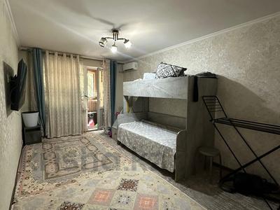 3-бөлмелі пәтер · 58.5 м² · 3/5 қабат, мкр Тастак-2 29, бағасы: 36 млн ₸ в Алматы, Алмалинский р-н
