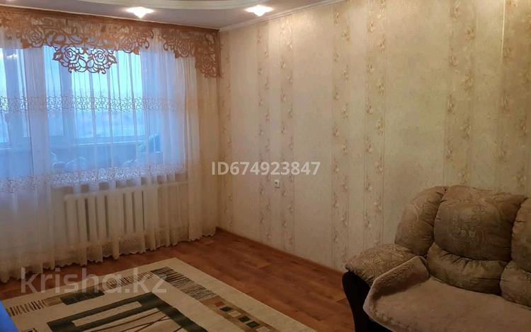 2-комнатная квартира, 53 м², 7/9 этаж, Володарского 126 за 18 млн 〒 в Петропавловске — фото 2