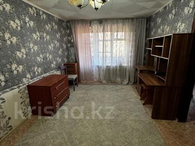 2-комнатная квартира · 42 м² · 4/4 этаж, Жукова за 9.6 млн 〒 в Уральске