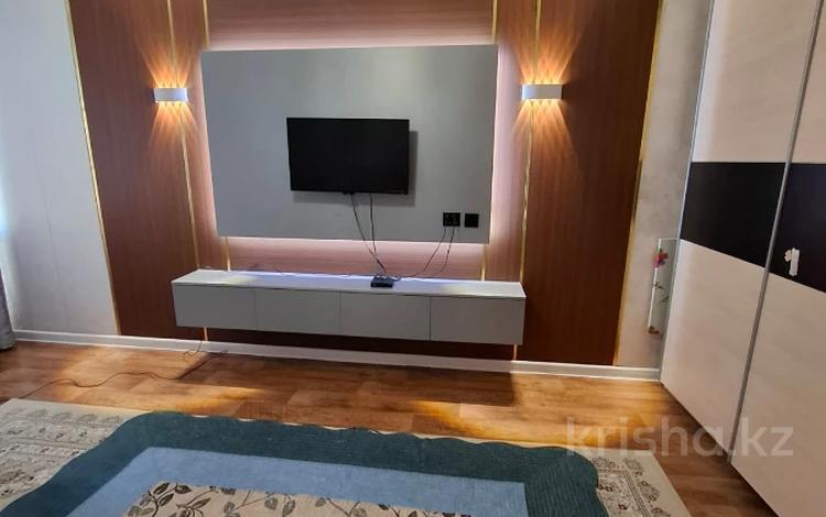 1-бөлмелі пәтер · 36 м² · 2/6 қабат, мкр Кокжиек, бағасы: 21.5 млн ₸ в Алматы, Жетысуский р-н — фото 3