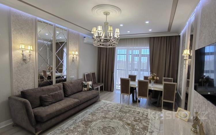 4-комнатная квартира · 132.6 м² · 3/3 этаж, мкр Кунгей , ул. Ондасынова за 70 млн ₸ в Караганде, Казыбек би р-н — фото 2