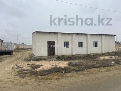 Участок · 10 соток, Хазар -4 8 — Участок сатылады срочно под магазин зданя салнып тур даиын жер бос не салам десендер де за 7.5 млн 〒 в Батыре
