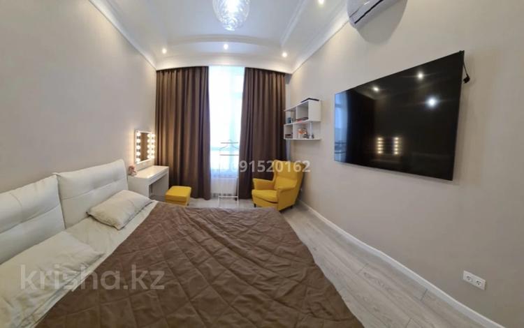 3-комнатная квартира, 102 м², проспект Исатая тайманова 48б за 82 млн 〒 в Атырау — фото 2