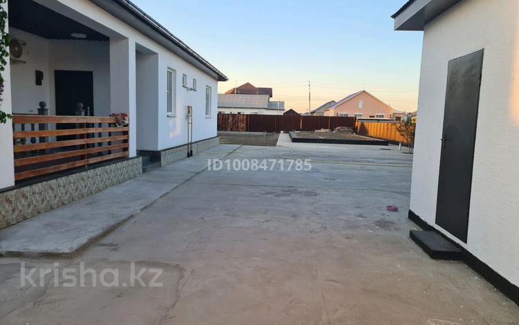Часть дома · 4 комнаты · 150 м² · 12 сот., мкр Оркен, Мыңбай Елеубаева 6 — Рядом с спортивным комплексом Real Sport за 47 млн ₸ в Атырау — фото 2
