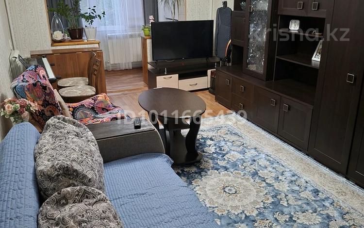 3-комнатная квартира · 63 м² · 3/5 этаж, 12-й микрорайон, Жибек Жолы — Сайрамская за 28 млн ₸ в Шымкенте, Енбекшинский р-н — фото 2