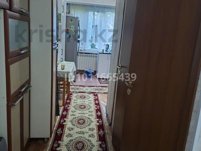 3-бөлмелі пәтер · 63 м² · 3/5 қабат, 12-шағынаудан, Жибек Жолы — Сайрамская, бағасы: 25 млн ₸ в Шымкенте, Енбекшинский р-н