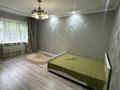 1-бөлмелі пәтер · 42 м² · 2/9 қабат, мкр Аксай-4 — Момышулы-выше жубанова, бағасы: 220 000 ₸ в Алматы, Ауэзовский р-н — фото 2