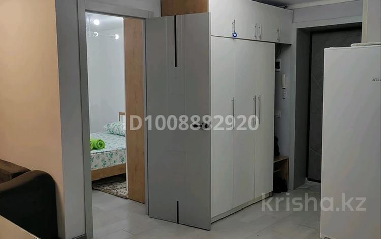 1-бөлмелі пәтер · 40 м² · 1/5 қабат, Иртышская 27, бағасы: 12 000 ₸ в Семее — фото 2